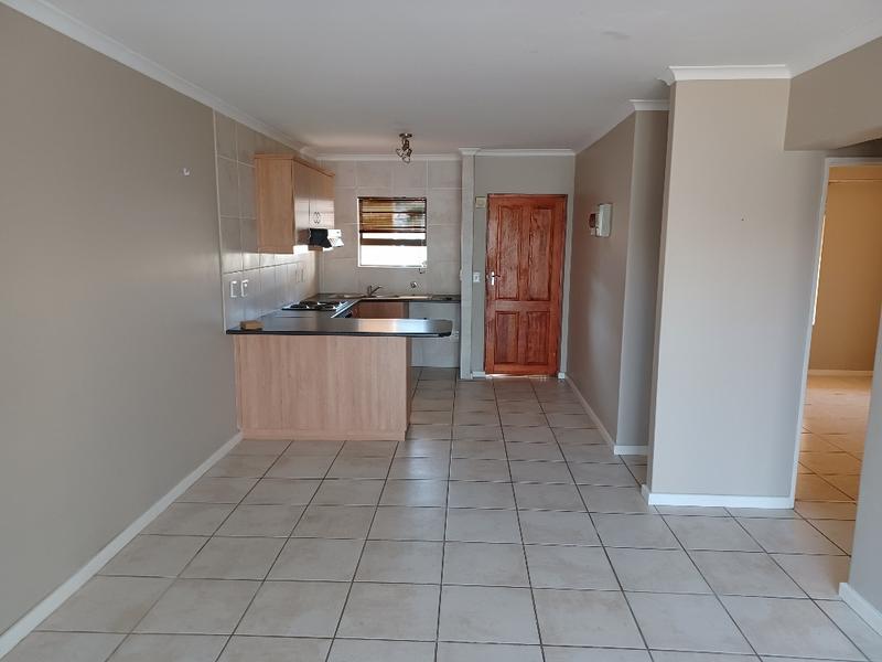 To Let 2 Bedroom Property for Rent in Burgundy Estate Western Cape